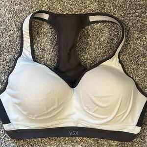 (5 for $20) Victoria’s Secret Sports Bra Sz 36C